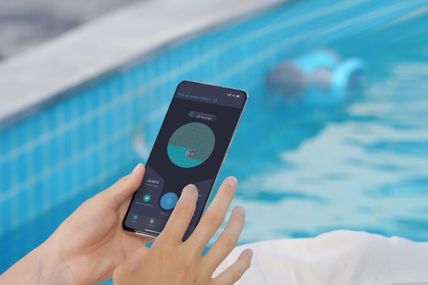 CHASING CM600 - Medencetisztító-robot