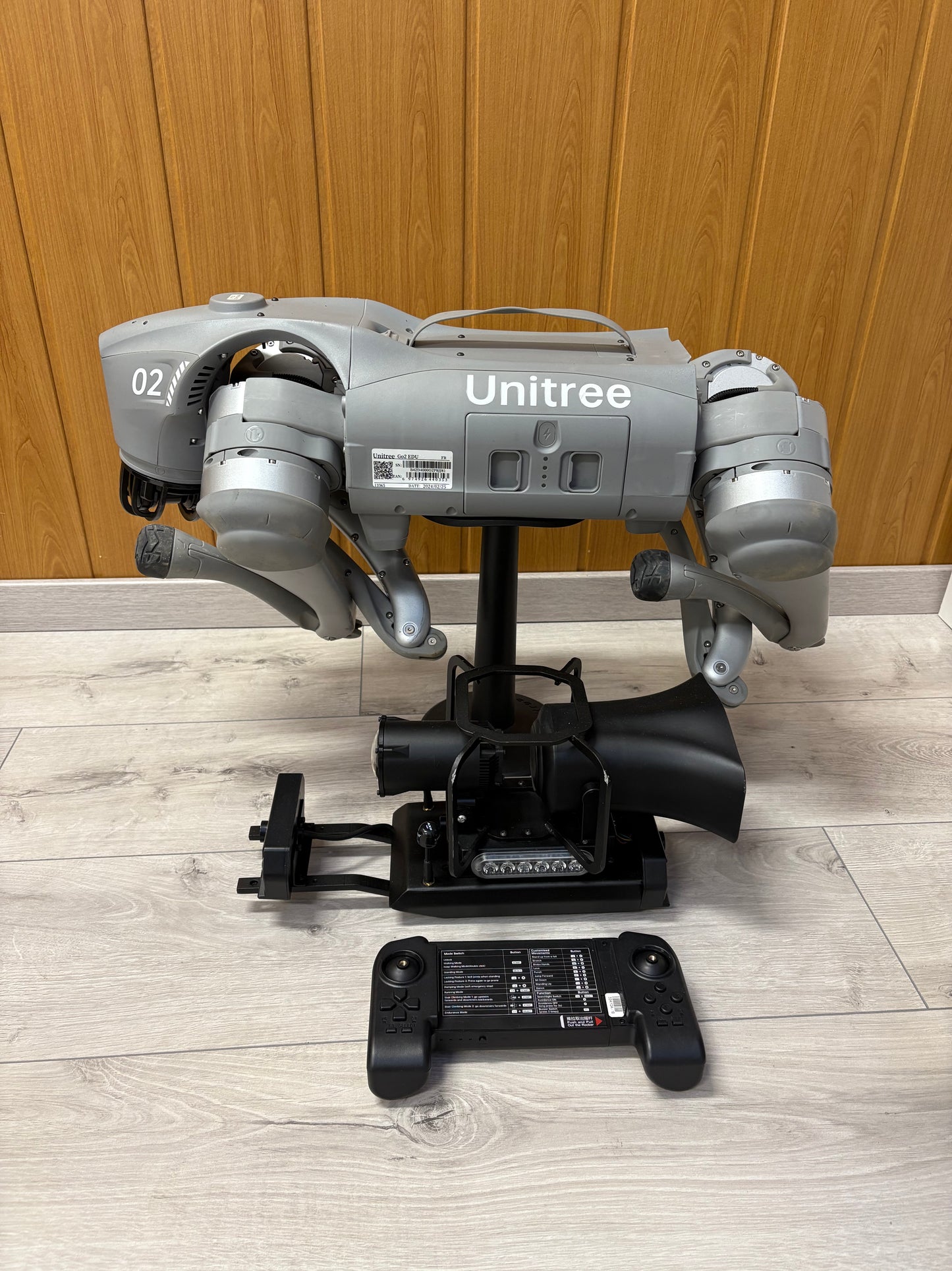 Használt (9/10) - Unitree Go2 ENT Plus - Négylábú robotplatform